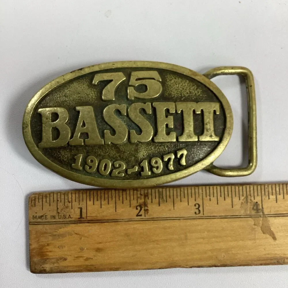 N/A vintage bassett